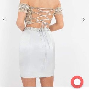 Rachel Allan beaded 2 piece off- shoulder fitted dress ✨🤍✨